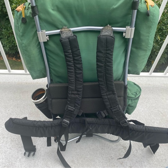 Vintage Jansport Green Aluminum External Frame Backpack Hip Wings - Picture 6 of 13